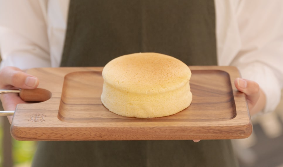 感動の5分のできたてのスフレチーズケーキ